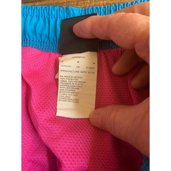 NIKE Boy’s Turquoise Lined Board Shorts / Size: Medium - Picture 4 of 10